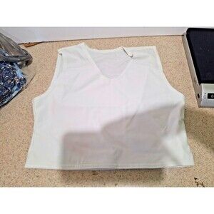 gc2b Cropped Tank Chest Binder White Size Large NWT Trans FTM Nonbinary